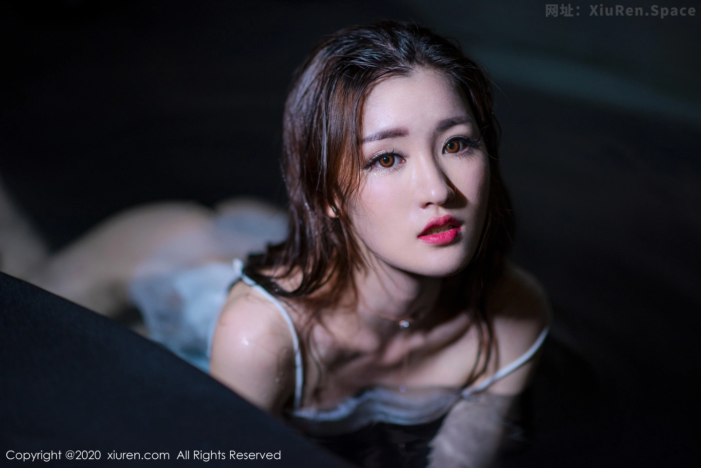 图片[5]-[XiuRen秀人网]VOL.2116 嫩模沈梦瑶私房透视情趣睡衣温泉湿身秀火辣美体极致诱惑写真40P-秀人网官方网站